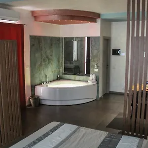 Garda Fantasy - Jacuzzi Appartamento Desenzano del Garda