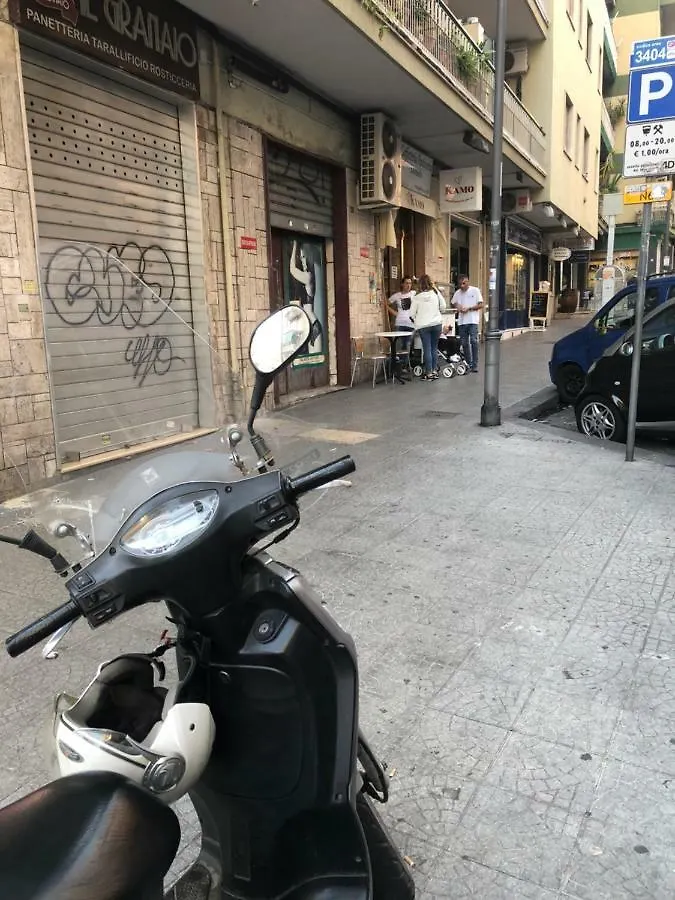 Maison Nanà Napoli 0*,